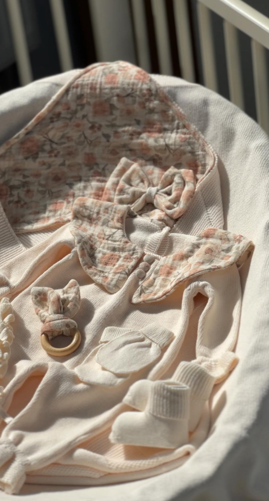 MAXI Baby Newborn 6 Teilig Strickset - Vintage - Musselindetail - Creme