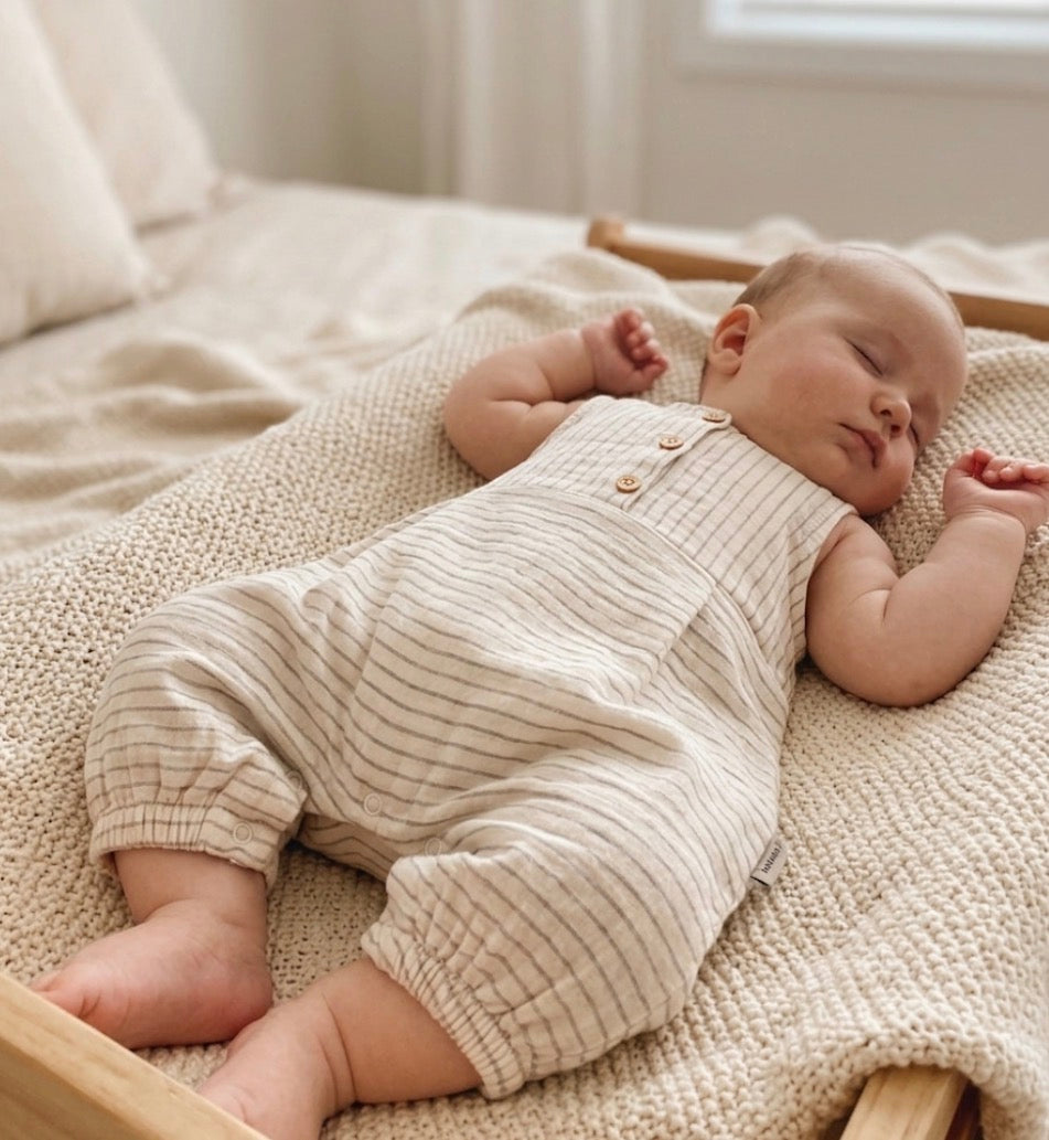 Baby Romper Musselin mit Knöpfe Beige