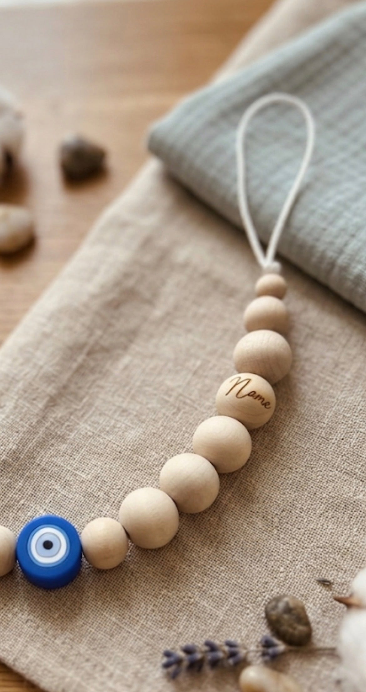 Schnullerkette mit Wunschname & Gravur - Boho Nazar