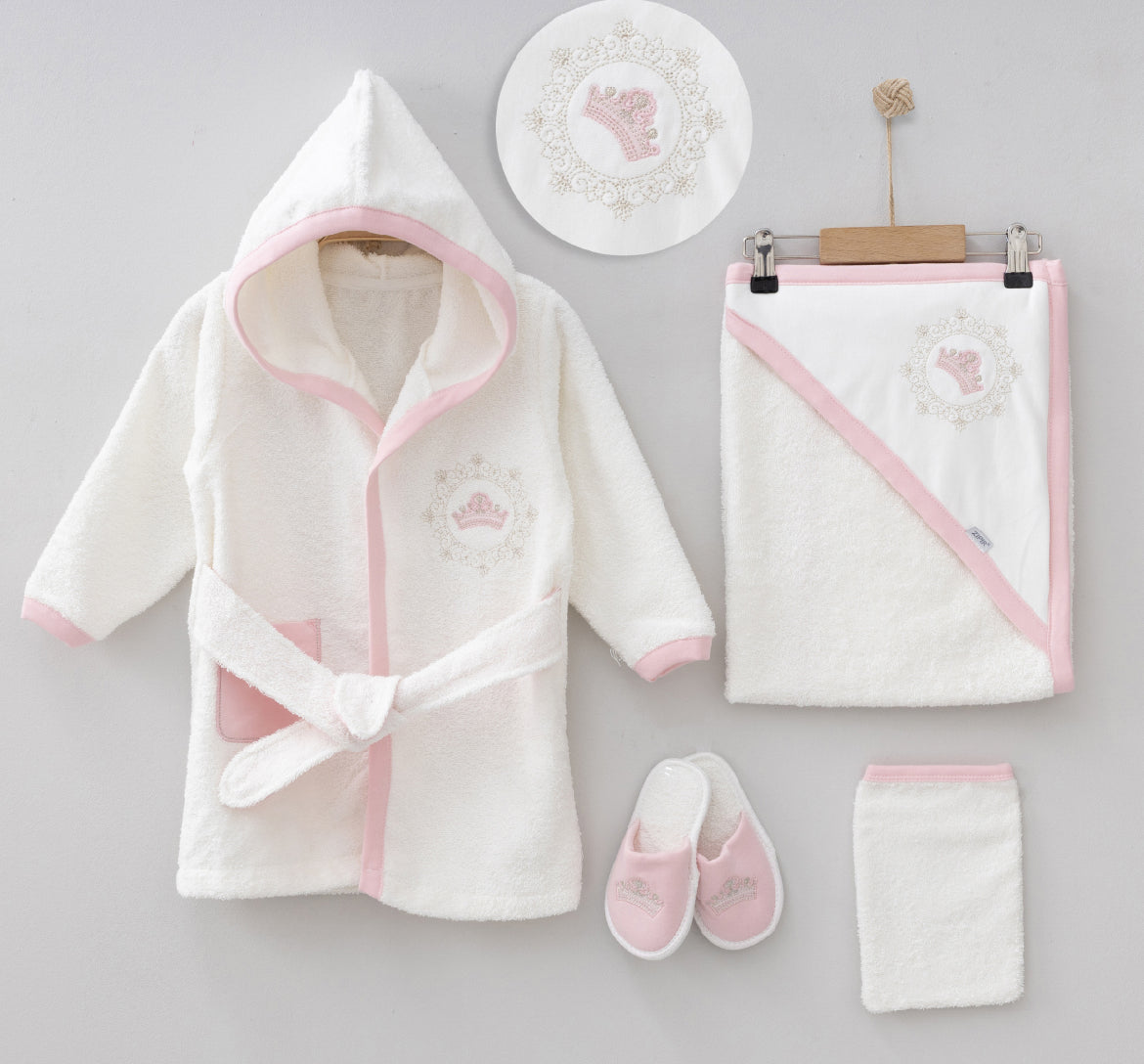 Badeset Wellness Baby 
4 Teilig
Baby Set 0-12 Monate 