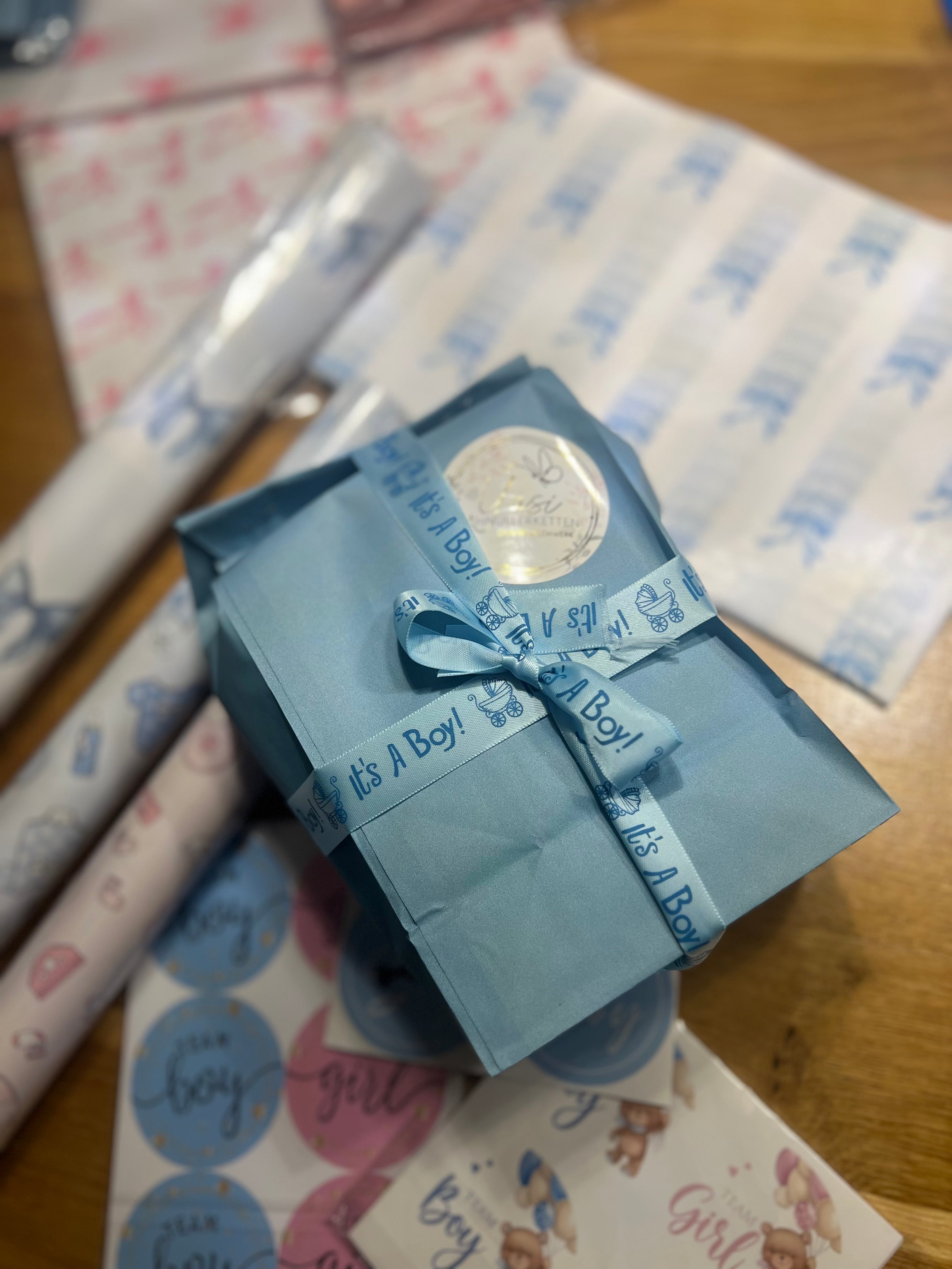 Überraschungsbox MAXI – für Jungen 💙mindestens 2 Artikeln….