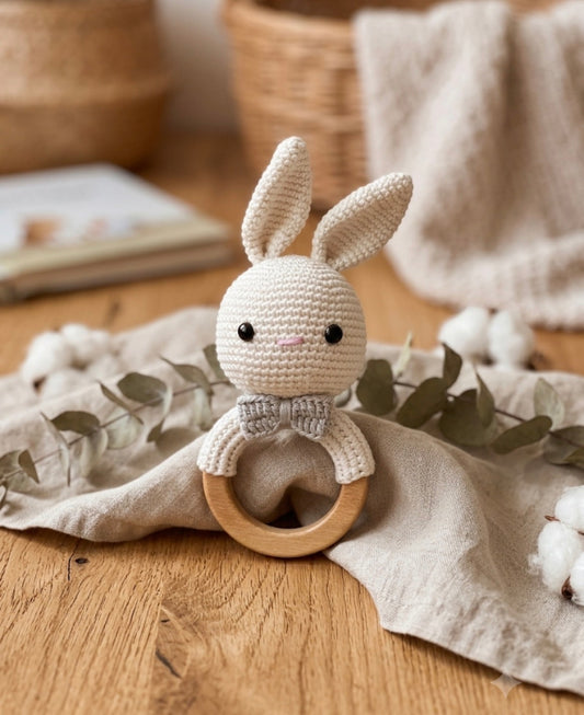 Baby Rassel Hase Creme mit grauer Fliege *ABVERKAUF*