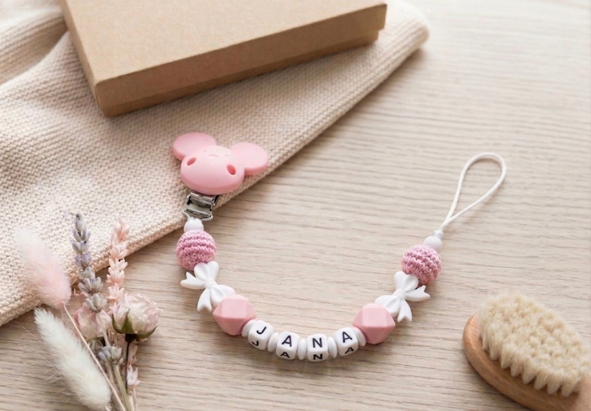 Baby Schnullerkette mit Schleife und Häkelkugeln 
