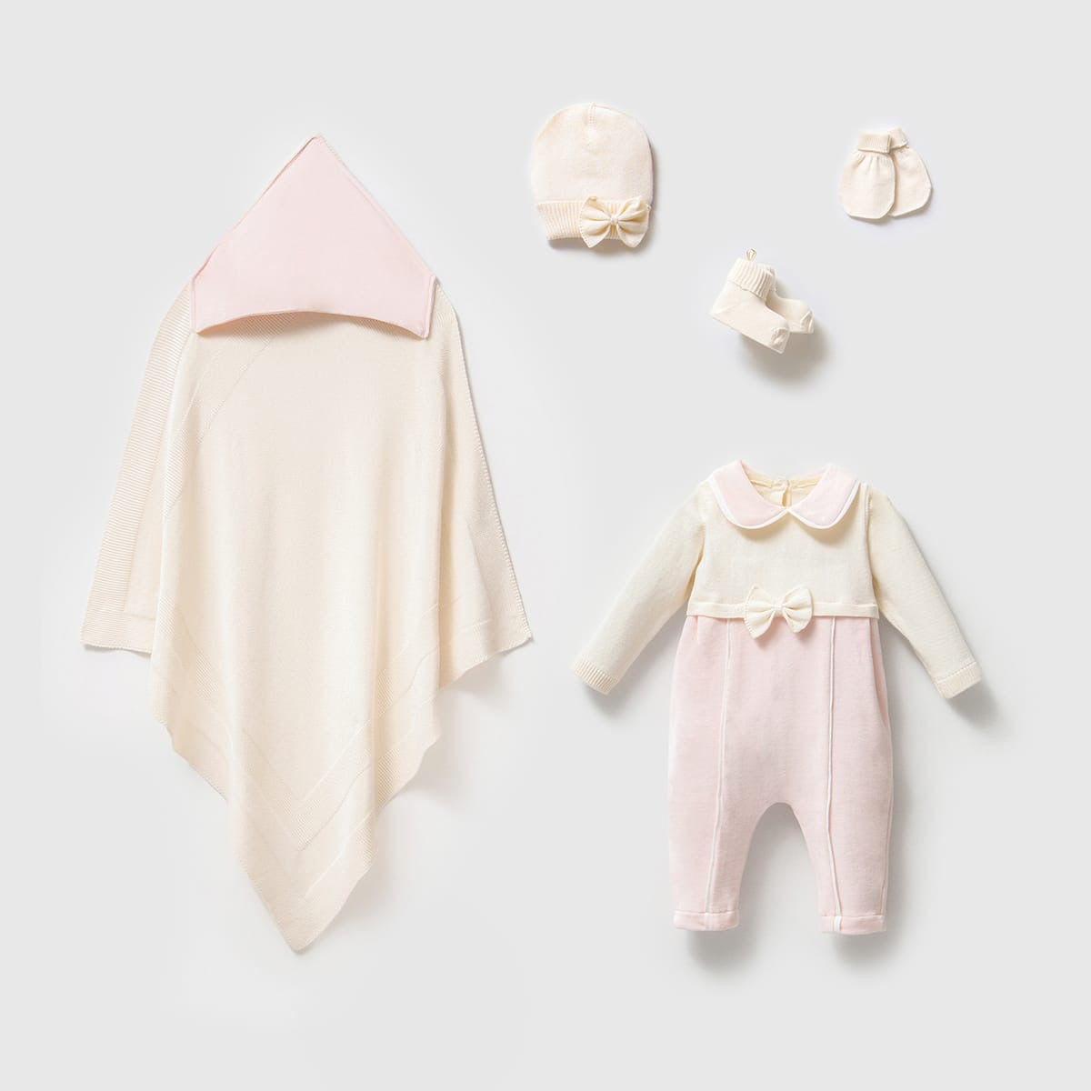 Baby Neugeborenen Set 
Samt Schleife 
Baby Erstausstattung 
