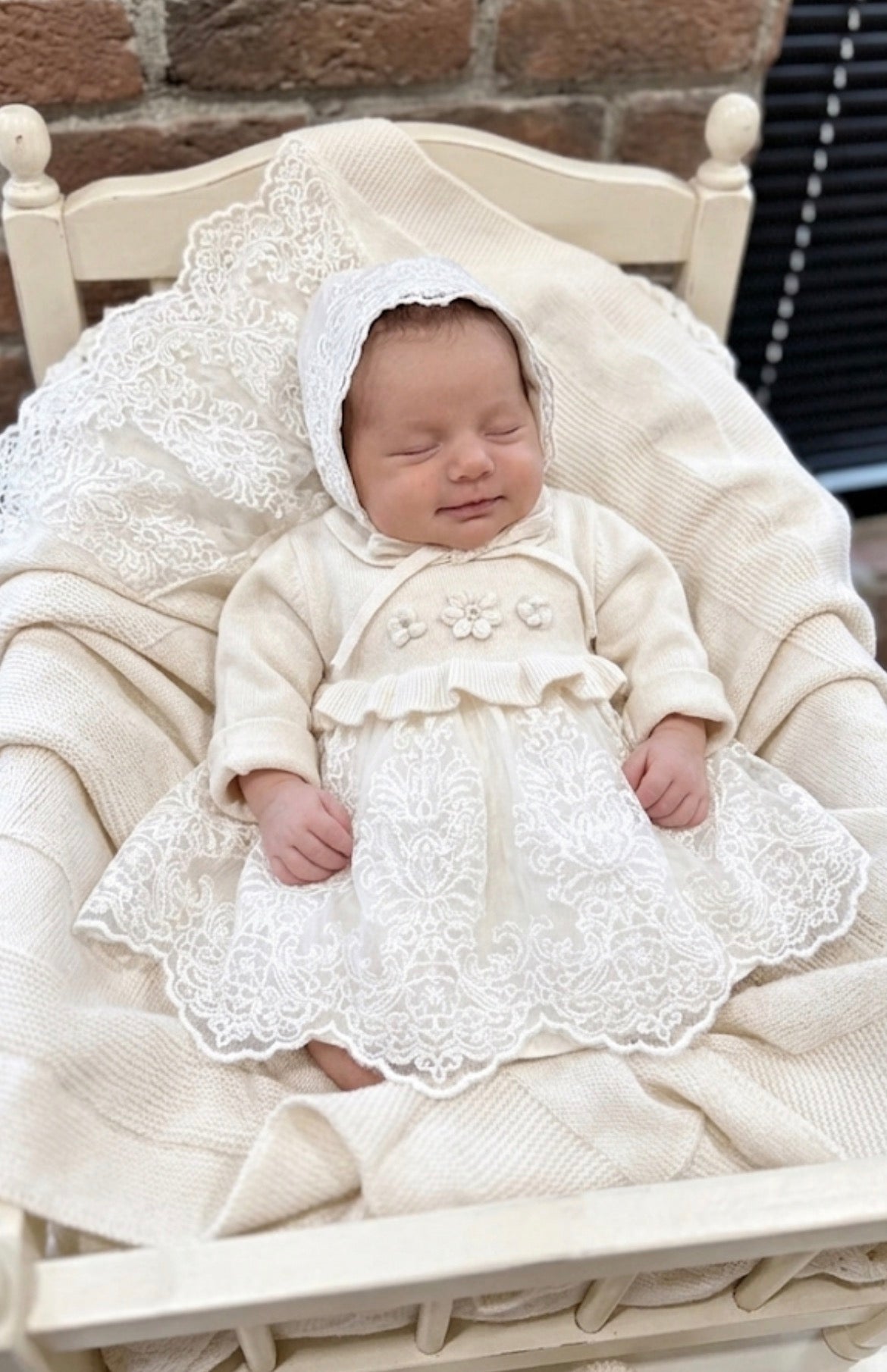 Baby Newborn 5 Teilig Strickset - Spitzendetail - Kleid - Creme