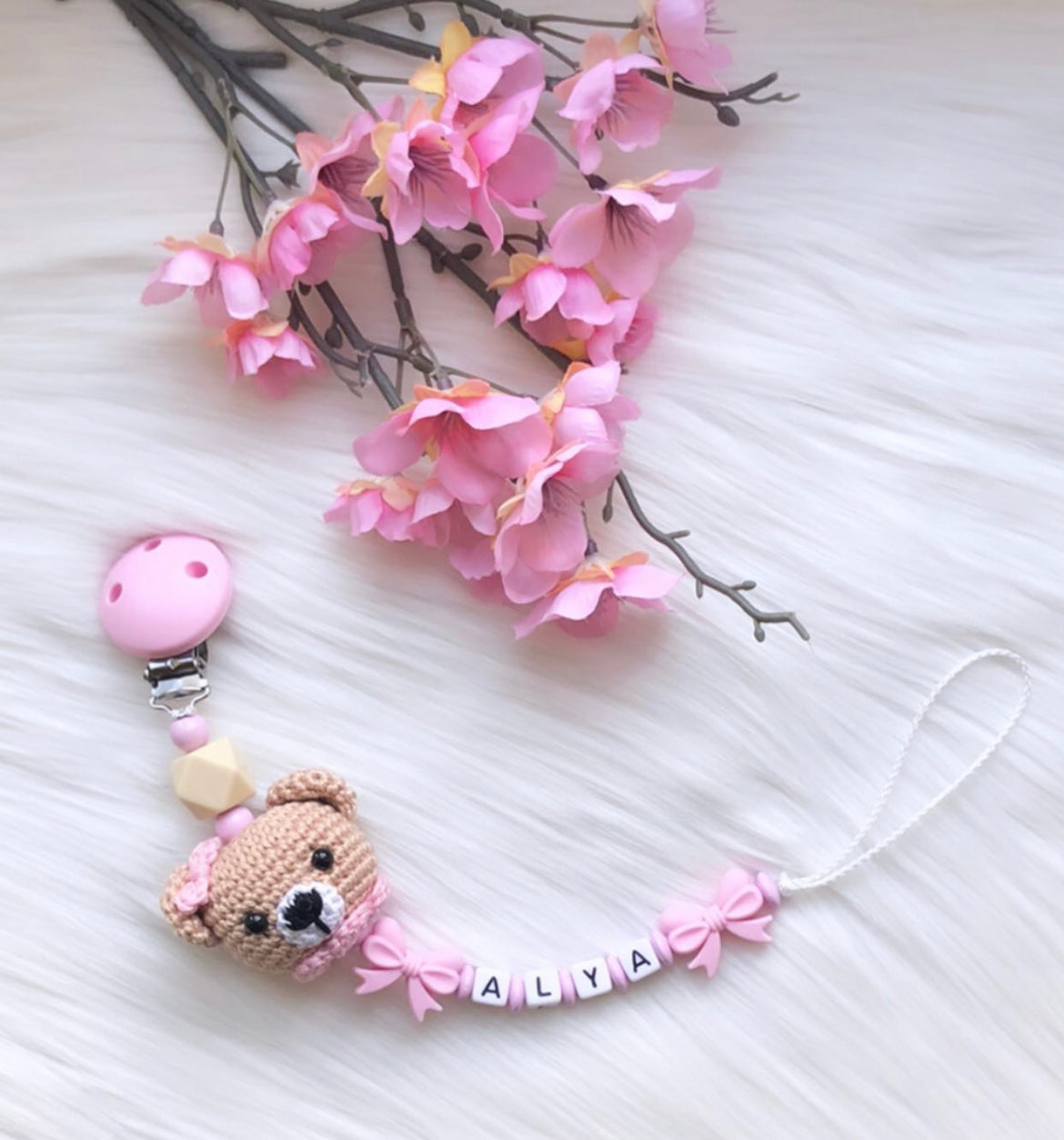 Schnullerkette Teddy
Nuggikette