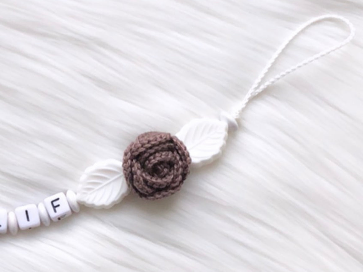 Schnullerkette mit Name Lilli