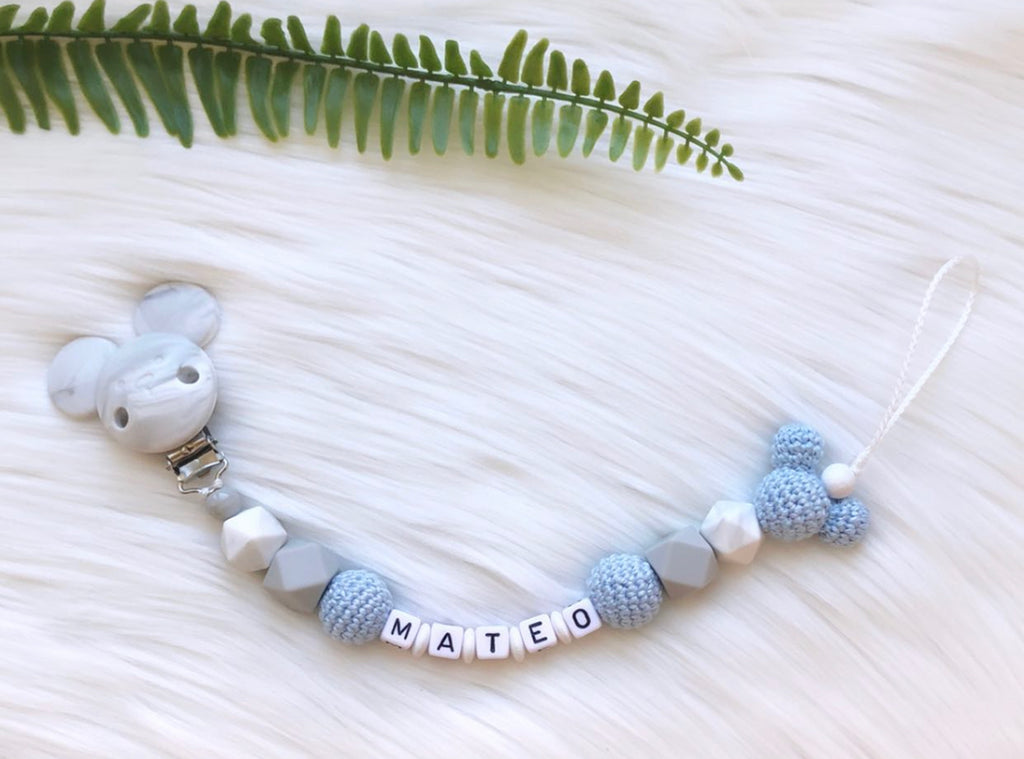 Schnullerkette mit Name Mateo