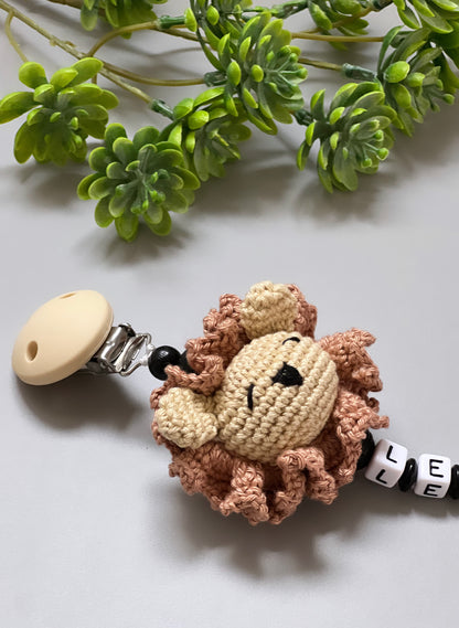 Schnullerkette Löwe Leon